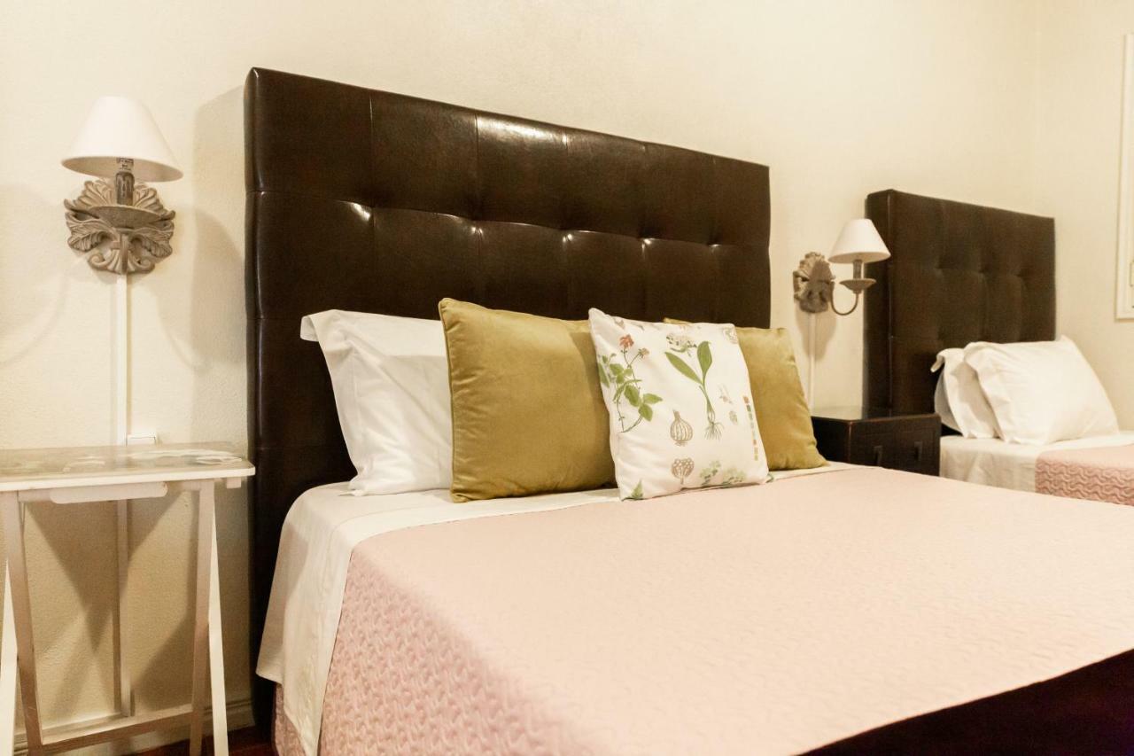 Ester Guest House Chaves Esterno foto